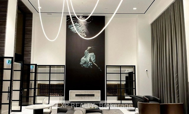 306 - 39 Roehampton Avenue