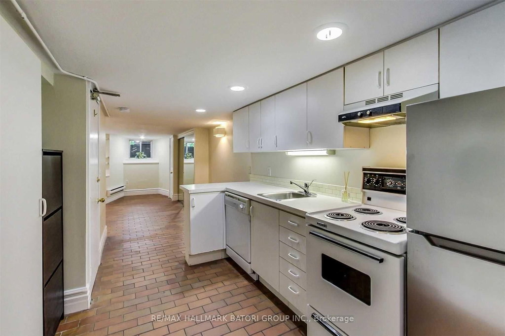 Lower - 26 Beaconsfield Avenue 5