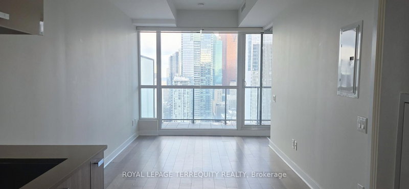 3609 - 290 Adelaide St W, Toronto, M5V 0P3 | Image 3