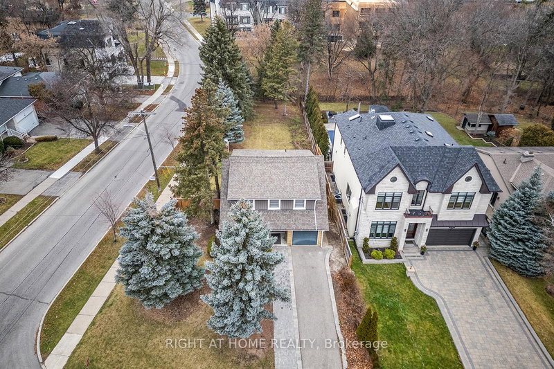 190 Northwood Dr, Toronto, M2M 2K4 | Image 3