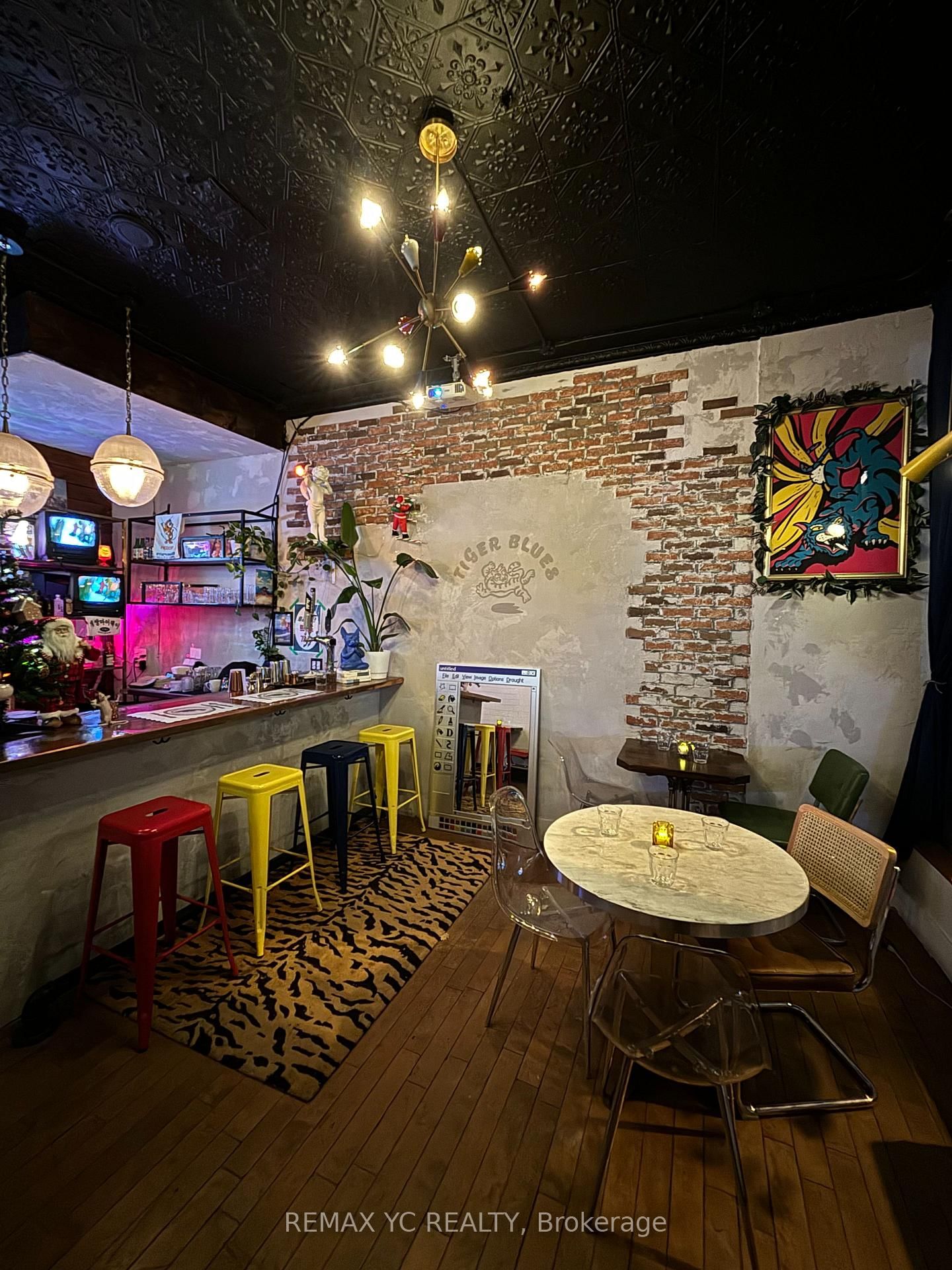 811 Queen Street W - Photo 3