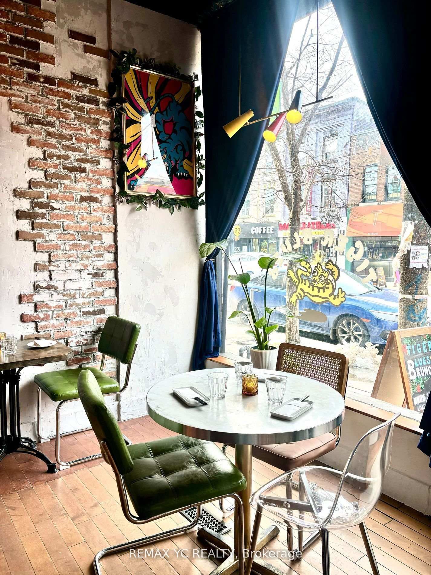 811 Queen Street W - Photo 4