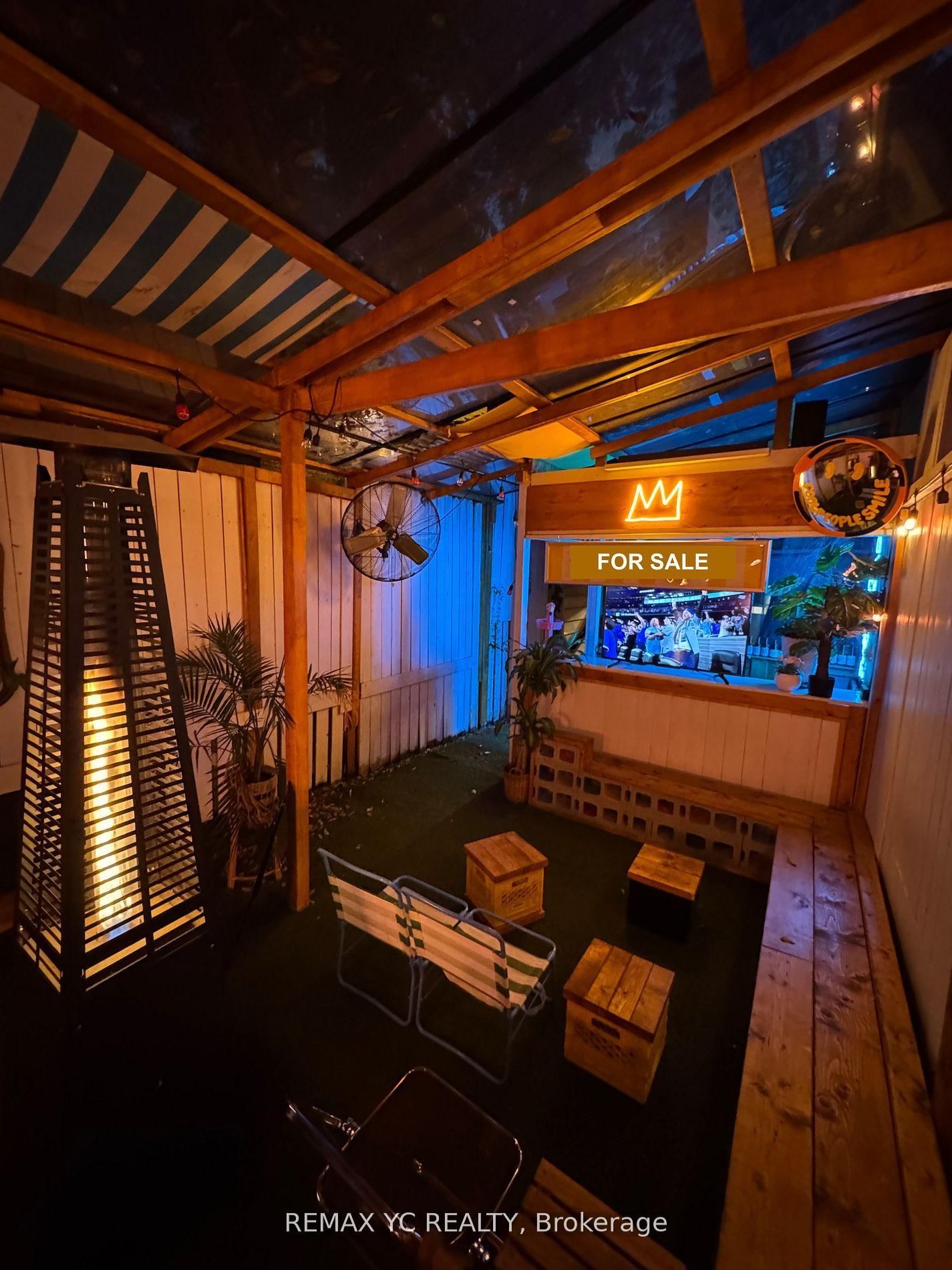 811 Queen Street W - Photo 7