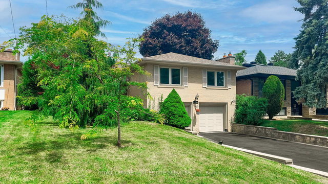 24 Burleigh Heights Drive