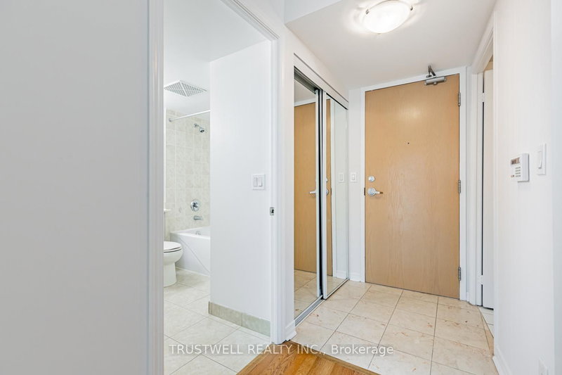 1803 - 503 Beecroft Rd, Toronto, M2N 0A2 | Image 3