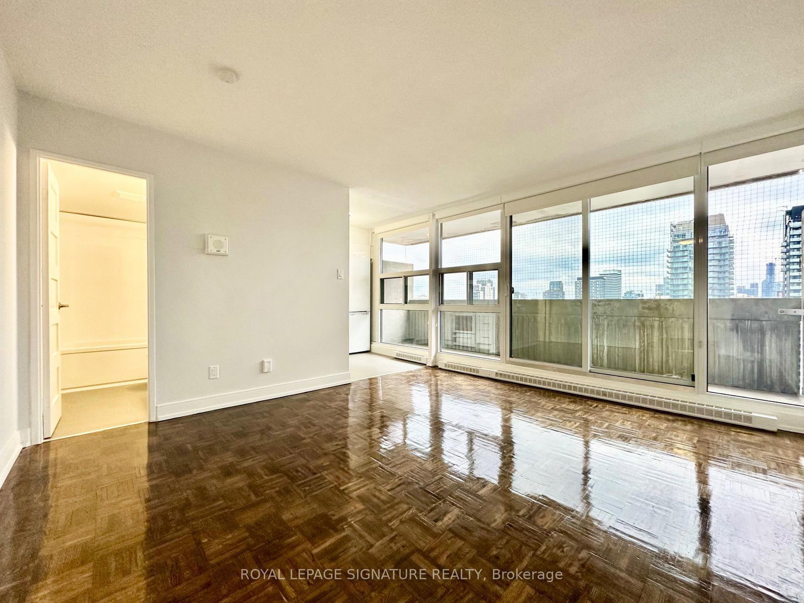 Condo for lease at 2715-33 Isabella Street, Toronto, Ontario, M4Y 2P7 - Church-Yonge Corridor - MLS: C12600774
