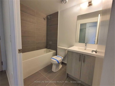 Unit 207 — 77 Mutual Street — photo 5