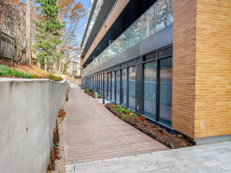 209 - 1720 Bayview Ave, Toronto, M4G 0E5 | Image 3