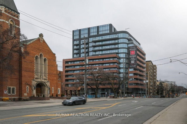 101 - 2525 Bathurst Street