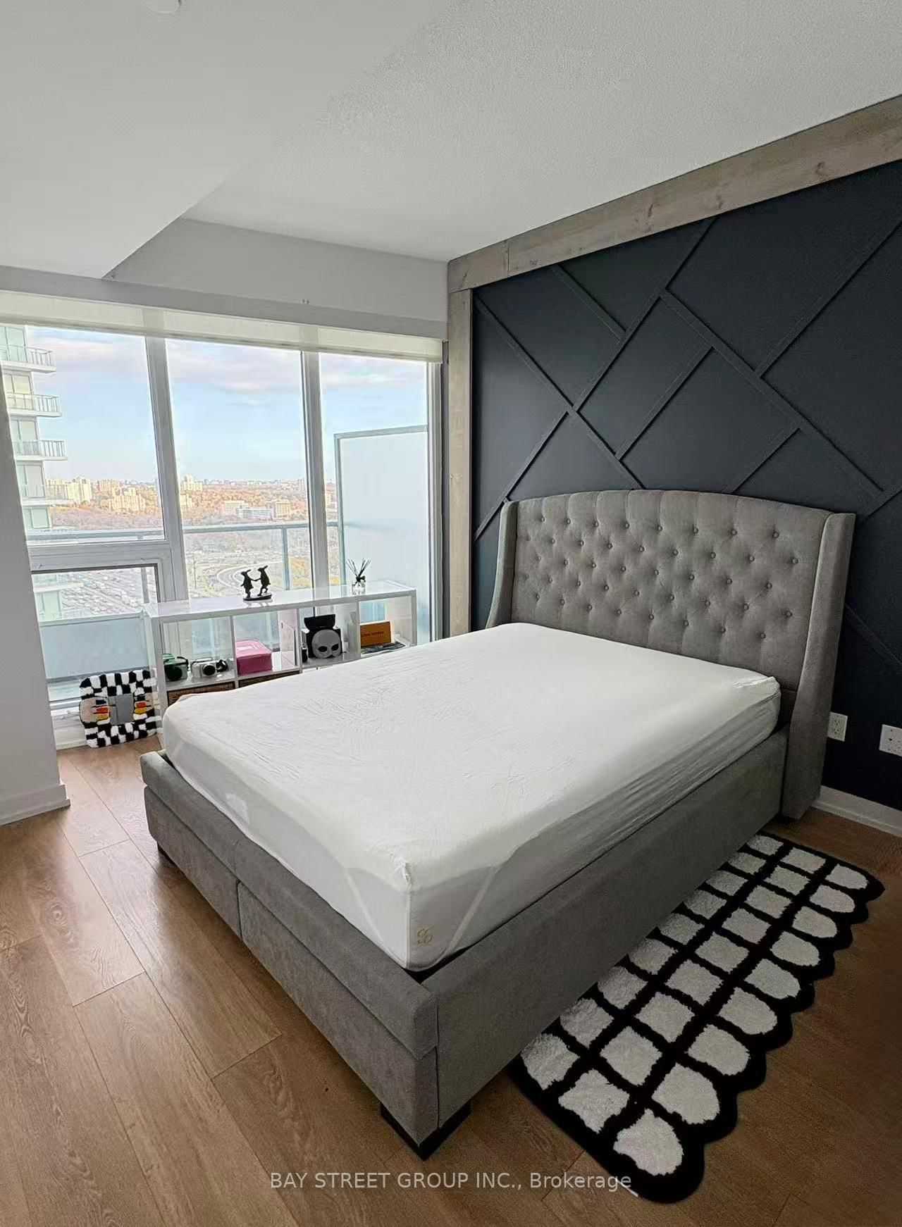 115 Mcmahon Drive, Unit 2706 - Photo 10