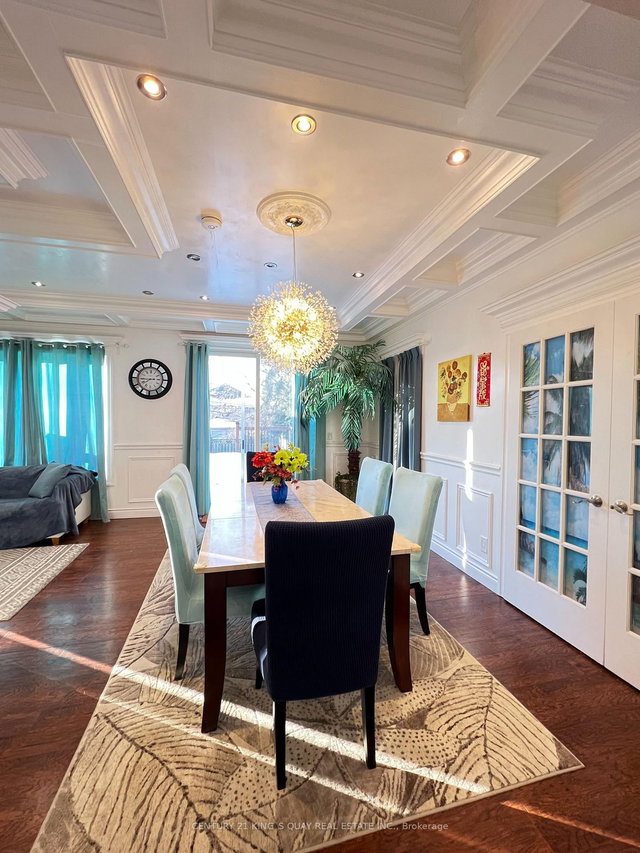 Main/Up - 133 York Mills Road