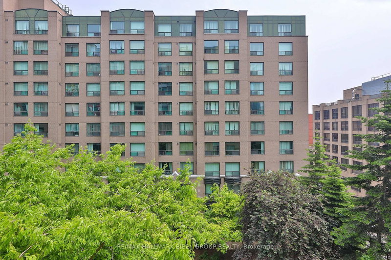 528 - 109 Front St E, Toronto, M5A 4P7 | Image 3