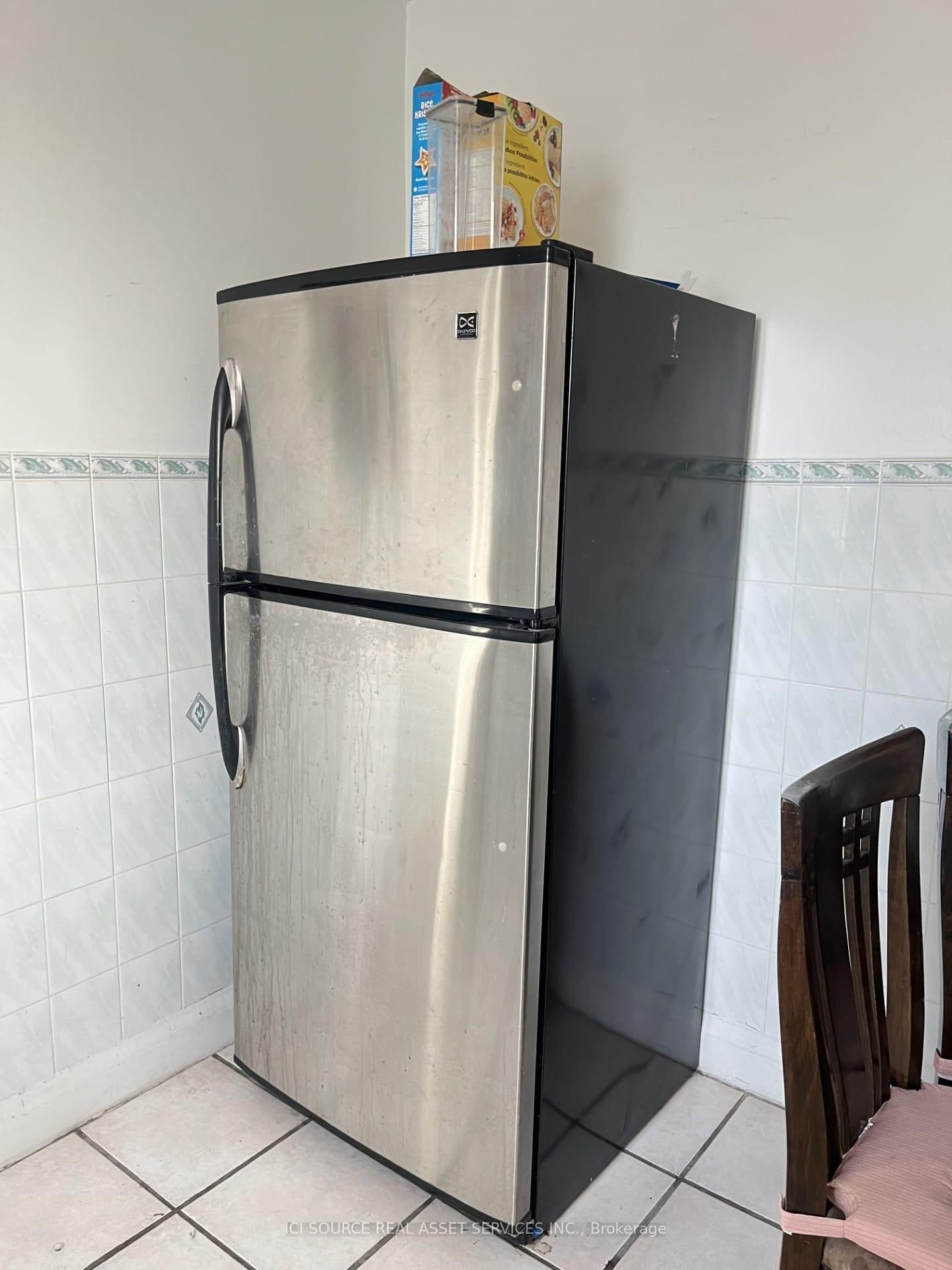 Semi-Detached House for lease at 2-56 Markham Street, Toronto, Ontario, M6J 2G5 - Trinity-Bellwoods - MLS: C12629582