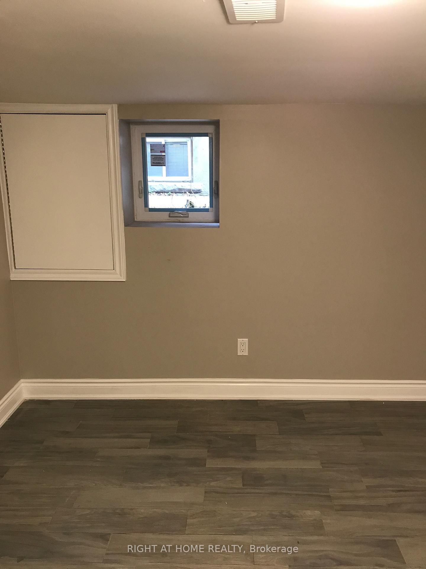 Semi-Detached House for lease at 231 Albany Avenue, Toronto, Ontario, M5R 3C7 - Annex - MLS: C12632472