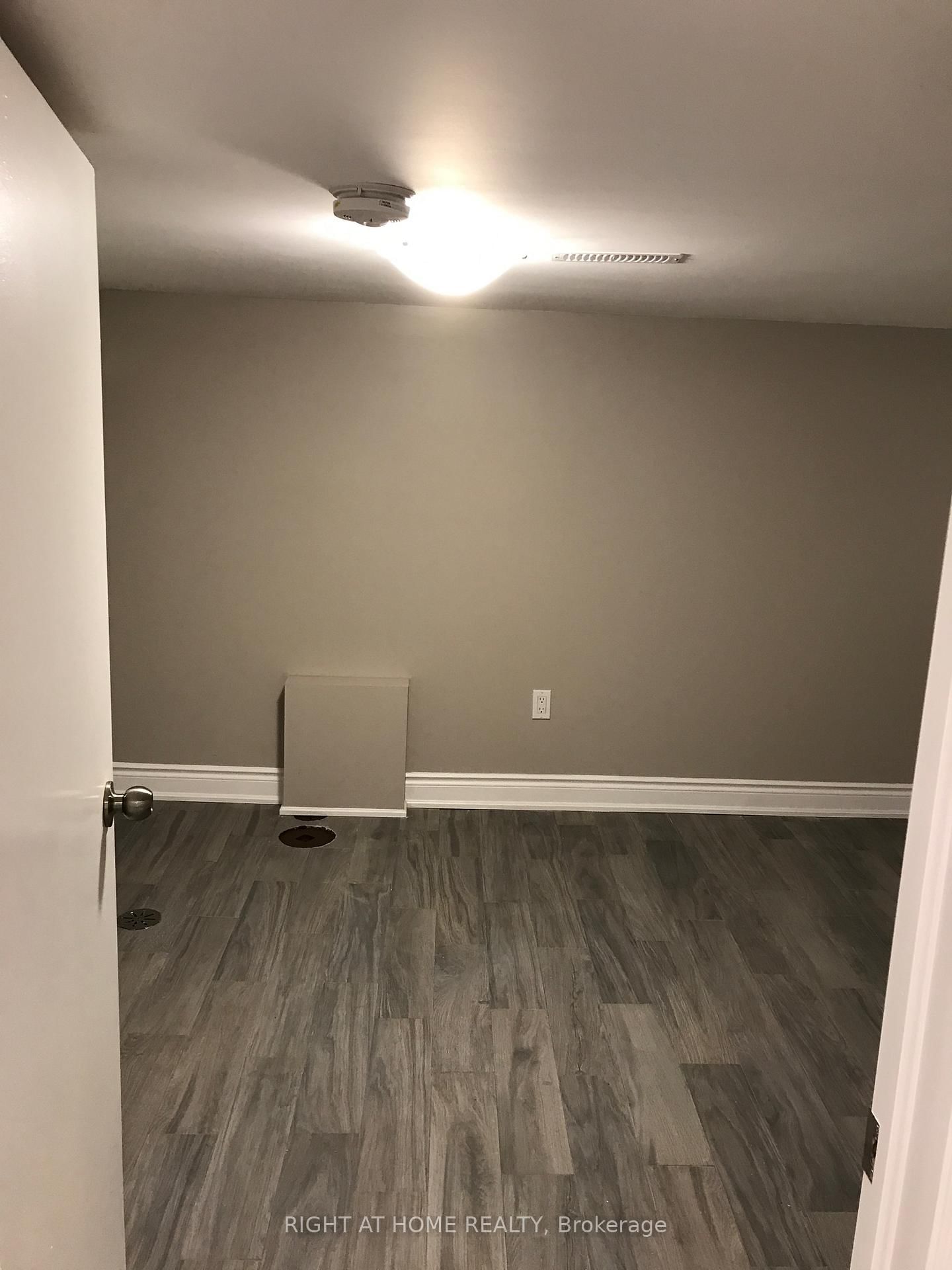 Semi-Detached House for lease at 231 Albany Avenue, Toronto, Ontario, M5R 3C7 - Annex - MLS: C12632472