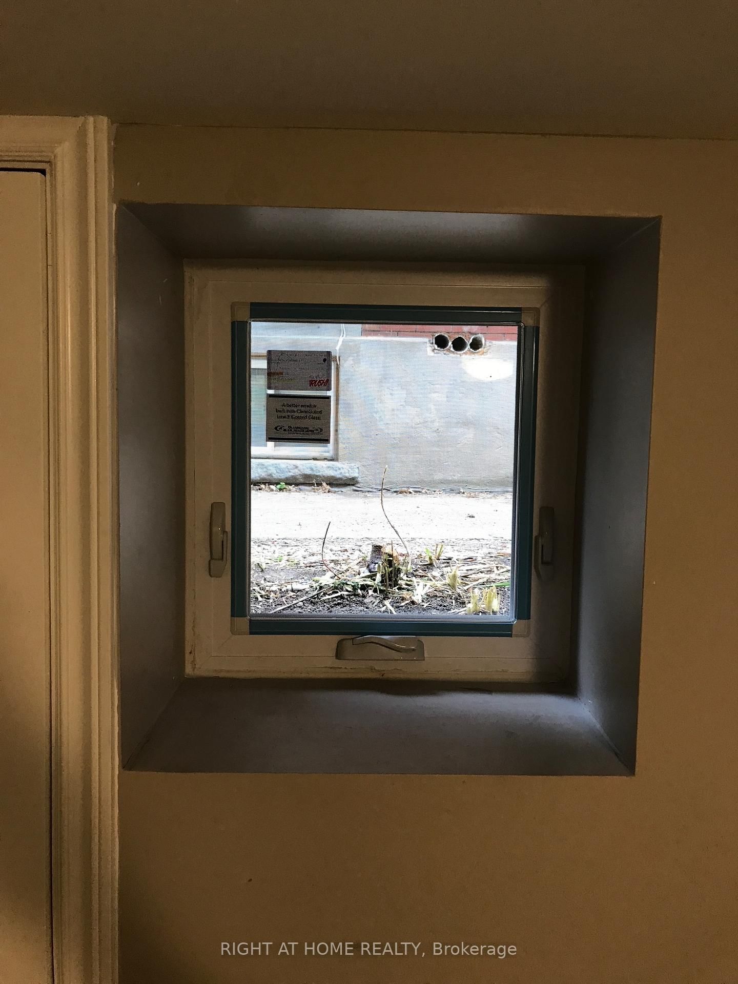 Semi-Detached House for lease at 231 Albany Avenue, Toronto, Ontario, M5R 3C7 - Annex - MLS: C12632472