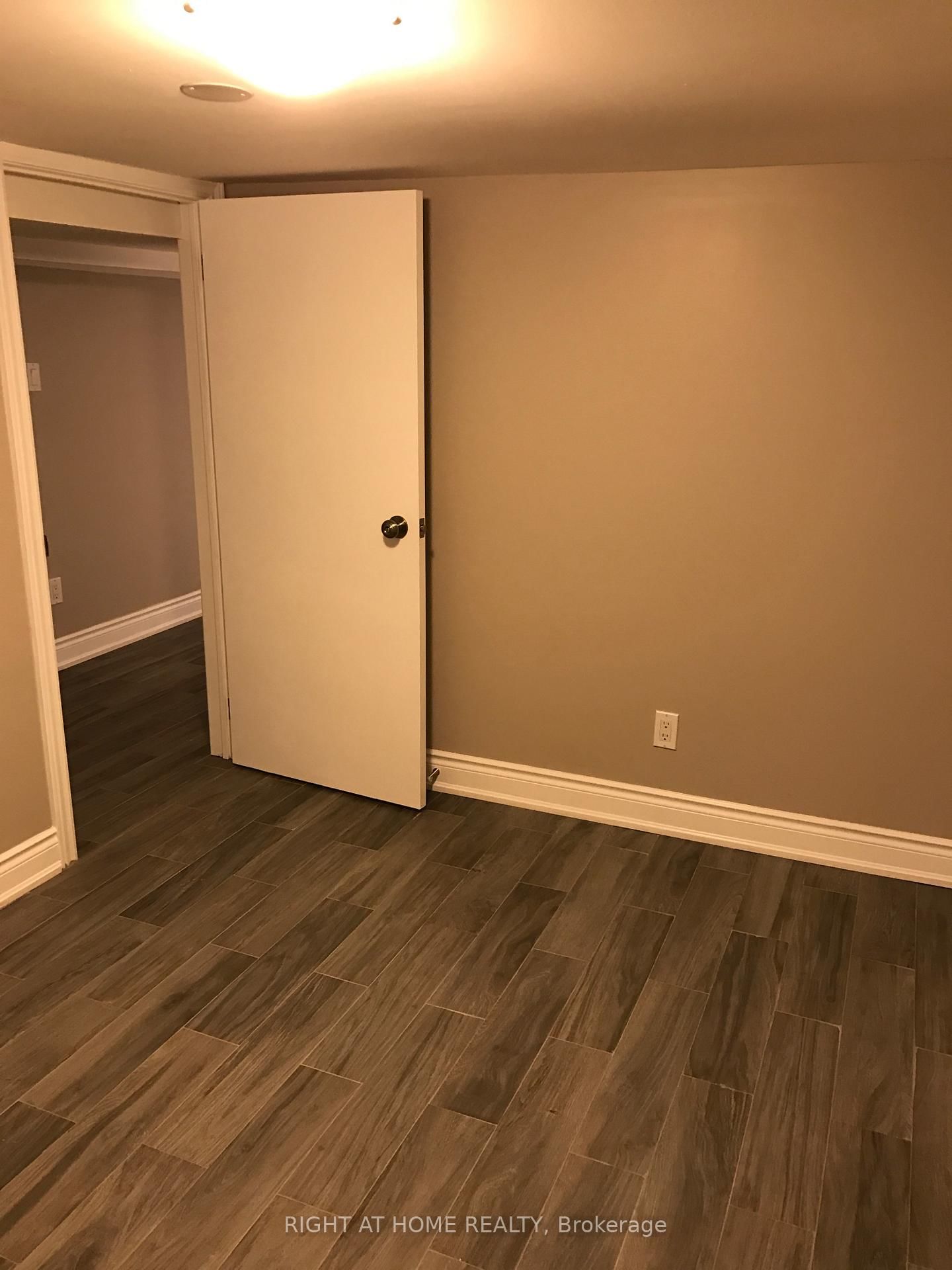 Detached House for lease at 989 Dufferin Street, Toronto, Ontario, M6H 4B2 - Dufferin Grove - MLS: C12632916