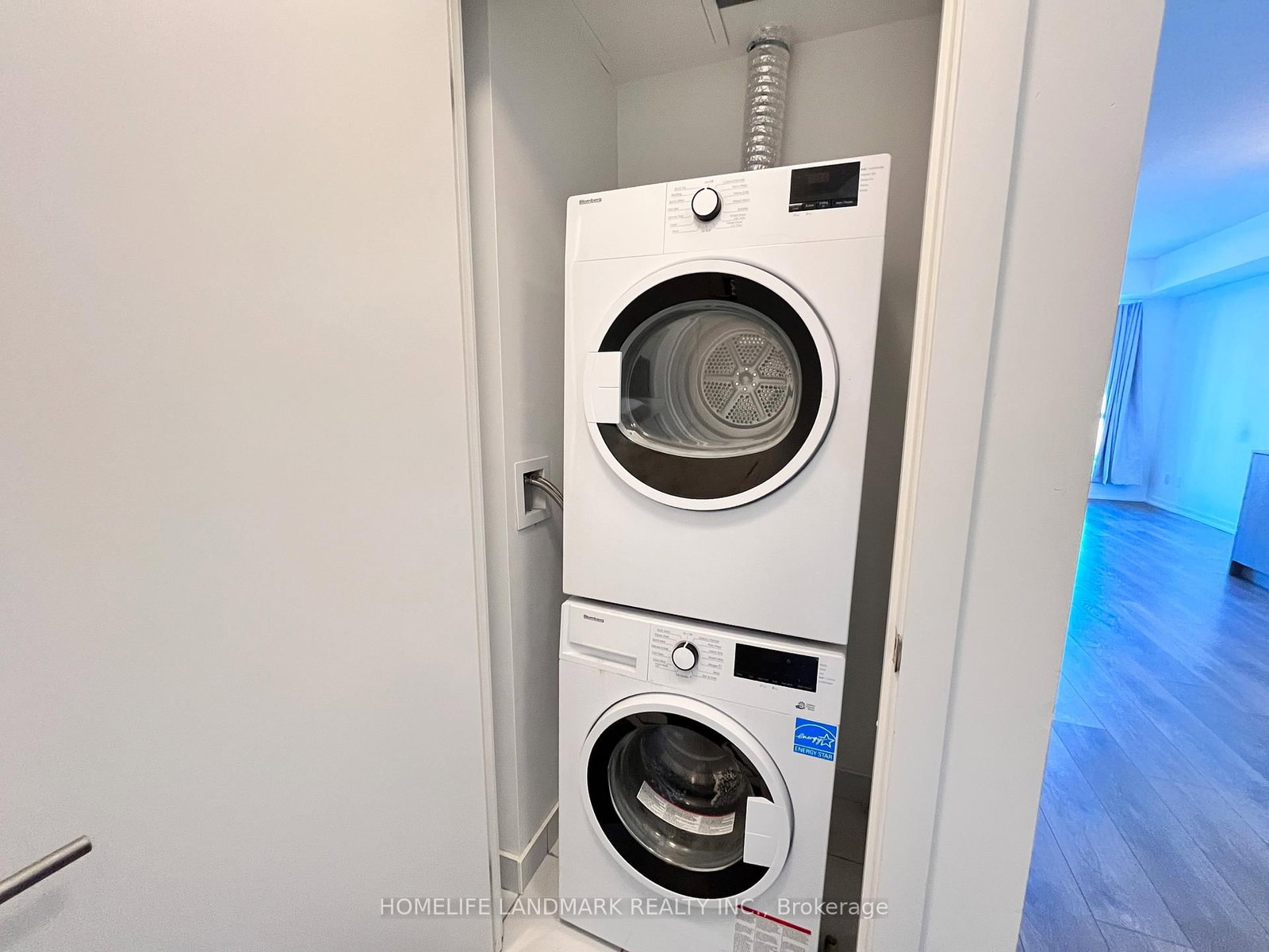 Condo for lease at 412-32 Forest Manor Road, Toronto, Ontario, M2J 1M1 - Henry Farm - MLS: C12633566