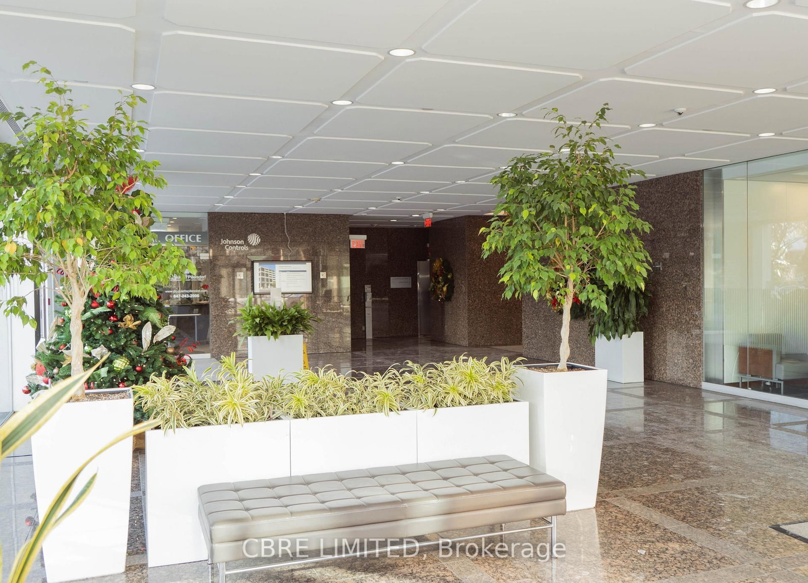 40 Sheppard Avenue W, Unit Unit 204 - Photo 4