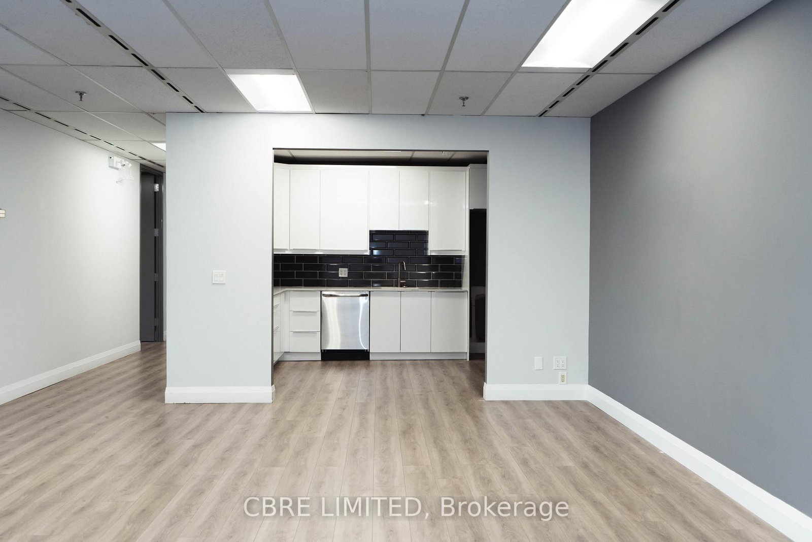 40 Sheppard Avenue W, Unit Unit 204 - Photo 8
