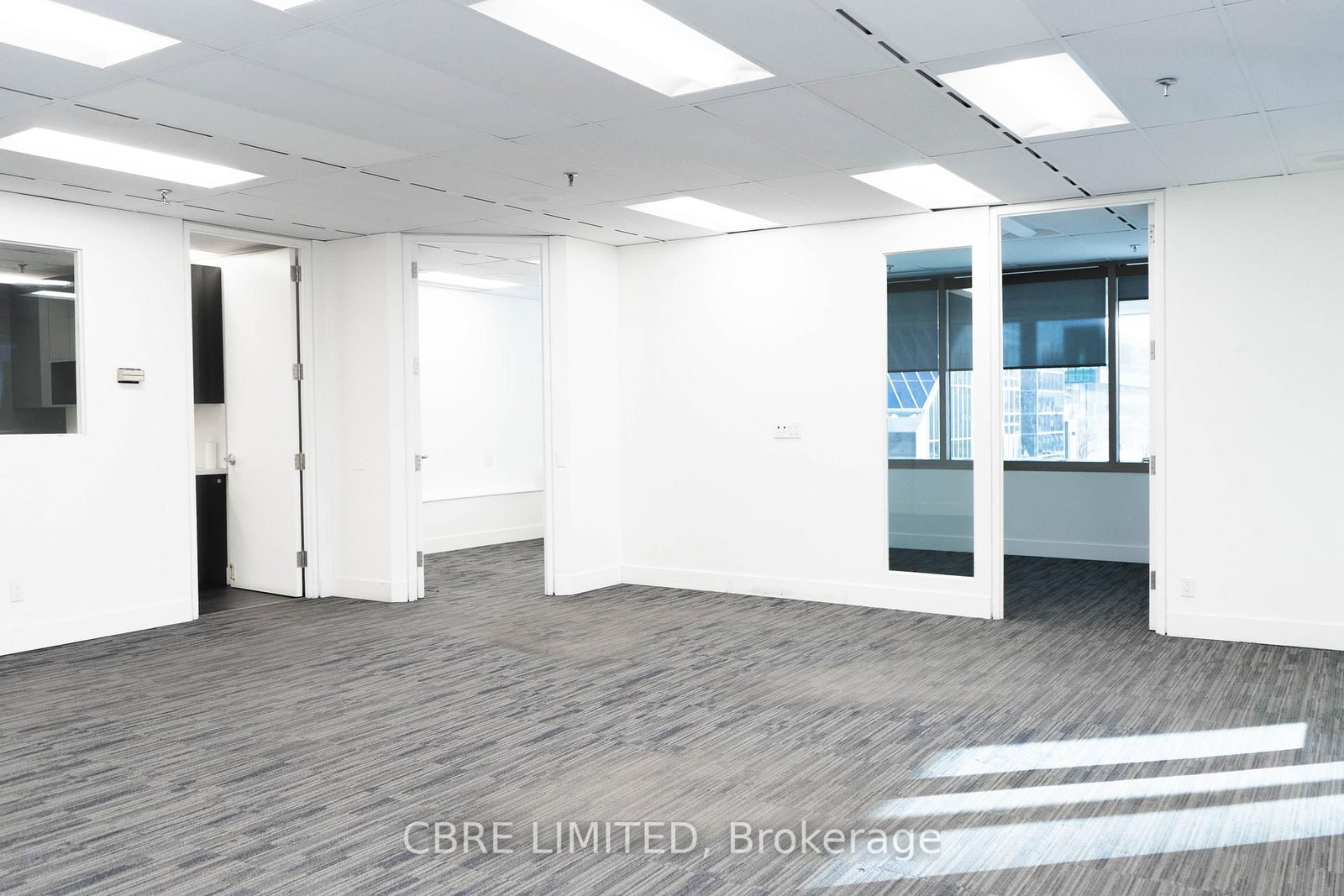 40 Sheppard Avenue W, Unit Unit 200 - Photo 7