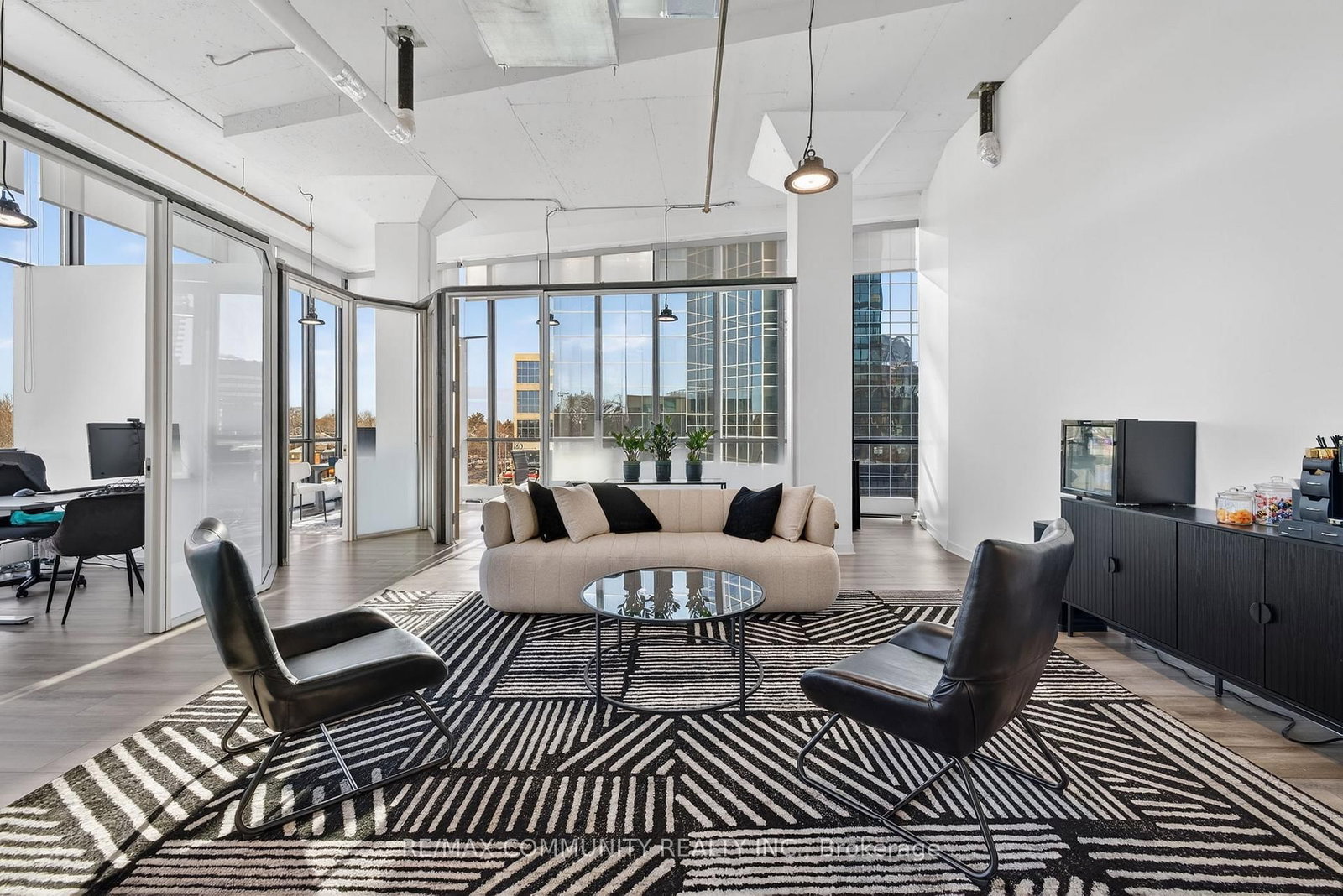 4750 Yonge Street, Unit 310 - Photo 7