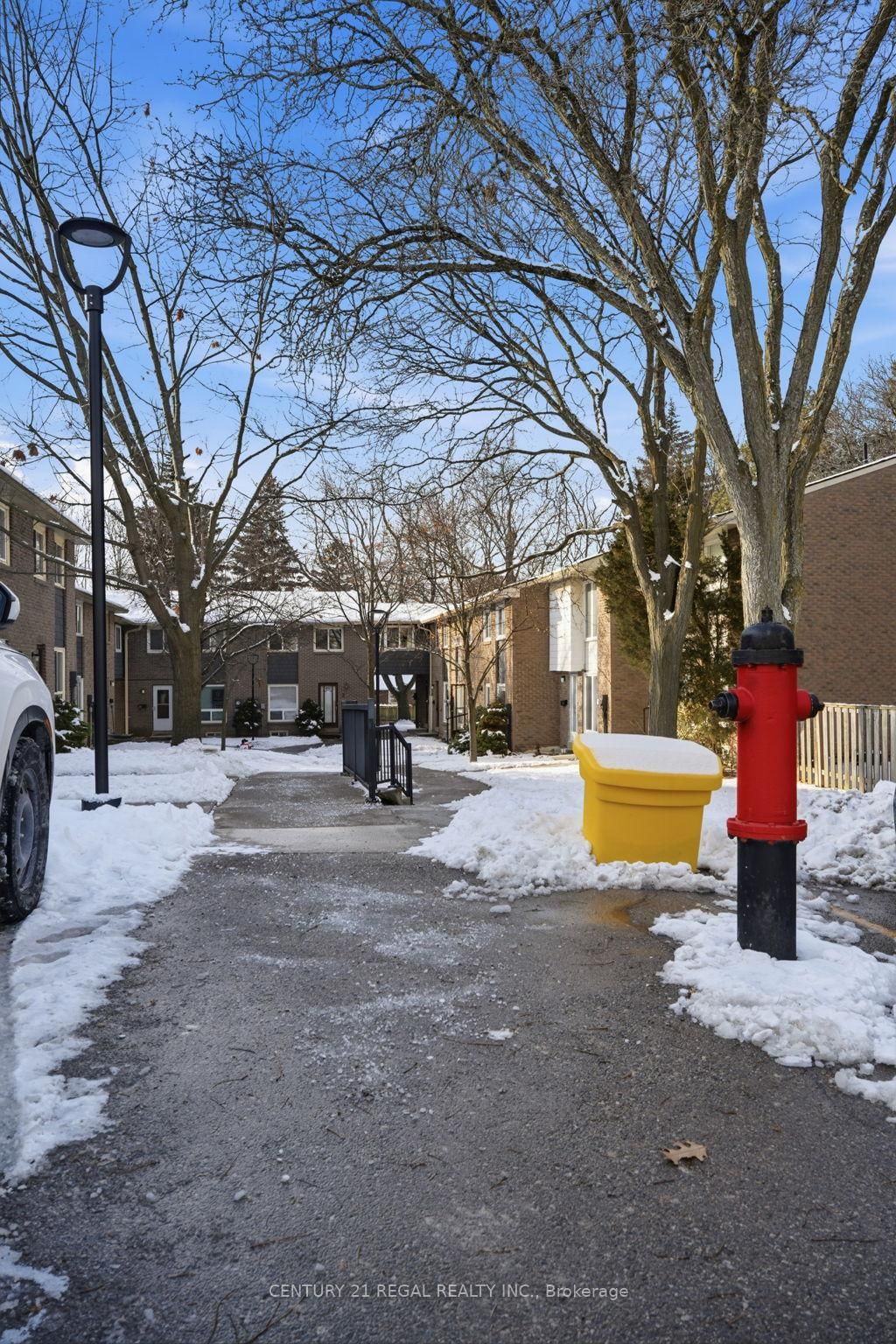Townhouse for sale at 24 Rock Fern Way, Toronto, Ontario, M2J 4N2 - Don Valley Village - MLS: C12634814