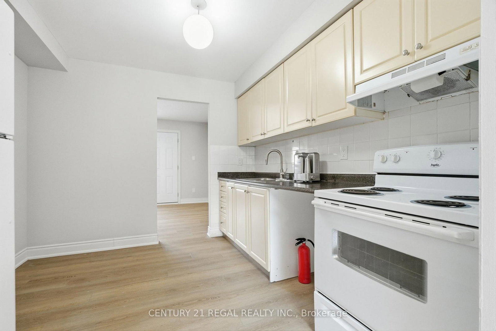 Townhouse for sale at 24 Rock Fern Way, Toronto, Ontario, M2J 4N2 - Don Valley Village - MLS: C12634814