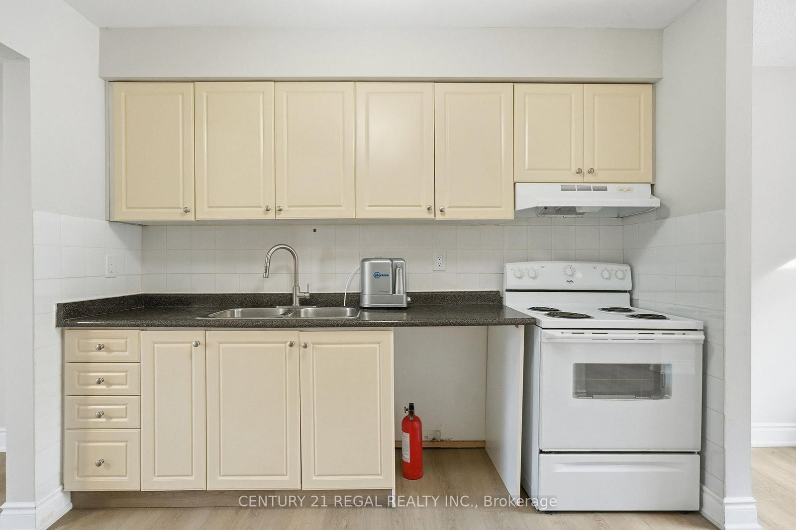 Townhouse for sale at 24 Rock Fern Way, Toronto, Ontario, M2J 4N2 - Don Valley Village - MLS: C12634814