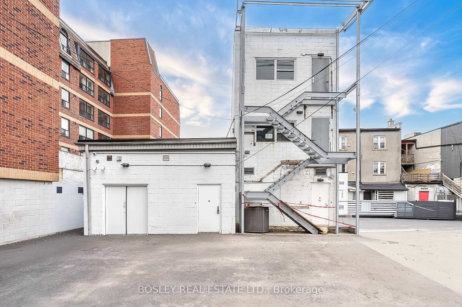 2579 Yonge Street, Unit Basement