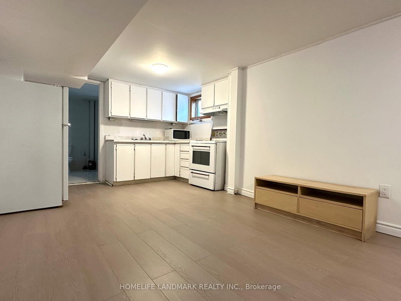 Bsmt - 46 Verwood Ave, Toronto, M3H 2K7 | Image 2