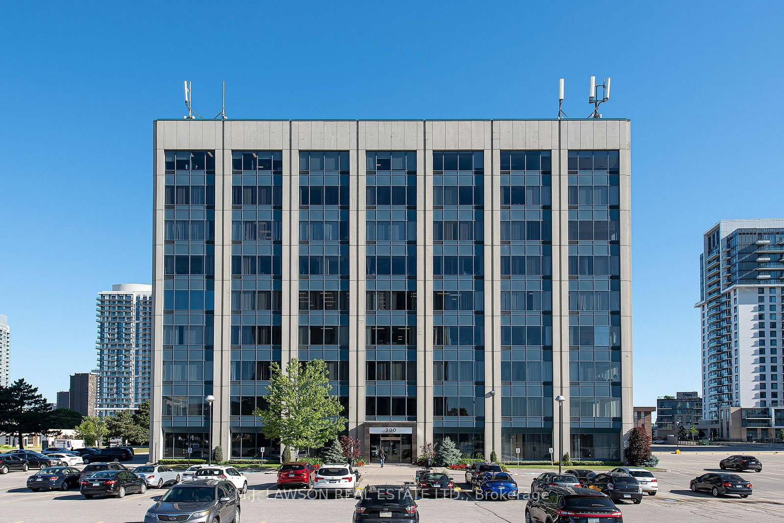 200 Consumers Road, Unit 408