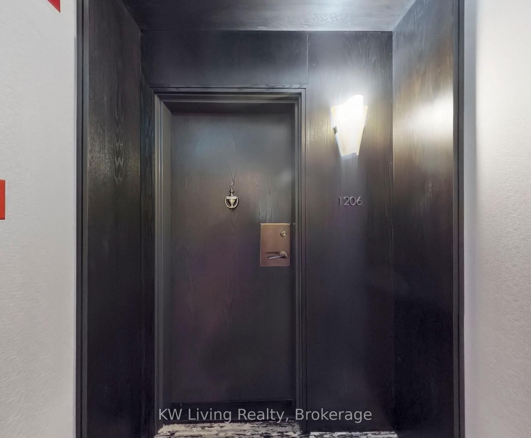 62 Wellesley Street W, Unit 1206