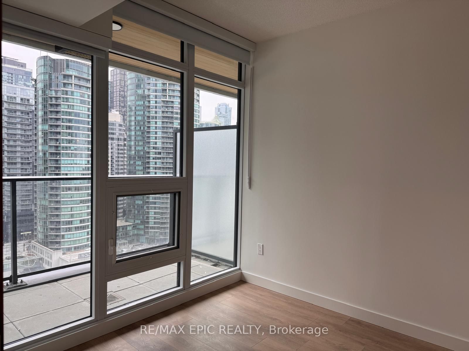 1 Concord Cityplace Way, Unit 1611 - Photo 13