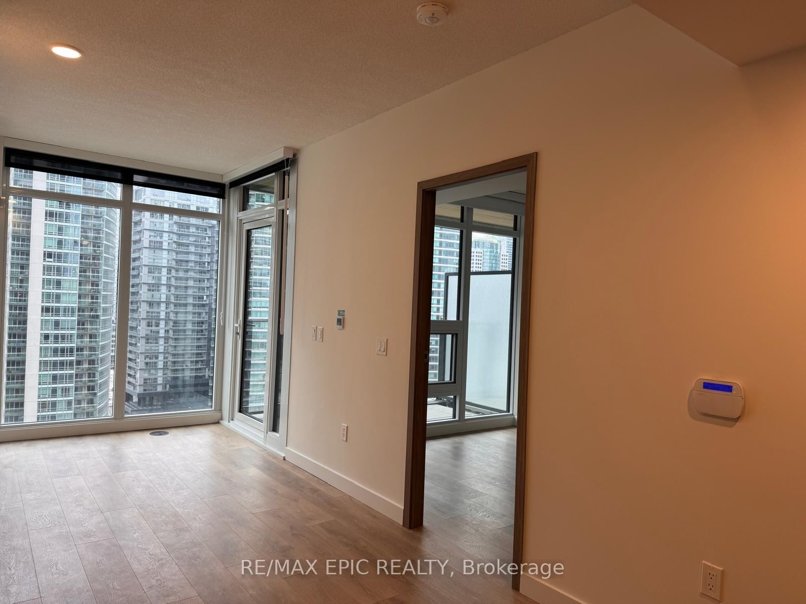 1 Concord Cityplace Way, Unit 1611 - Photo 2