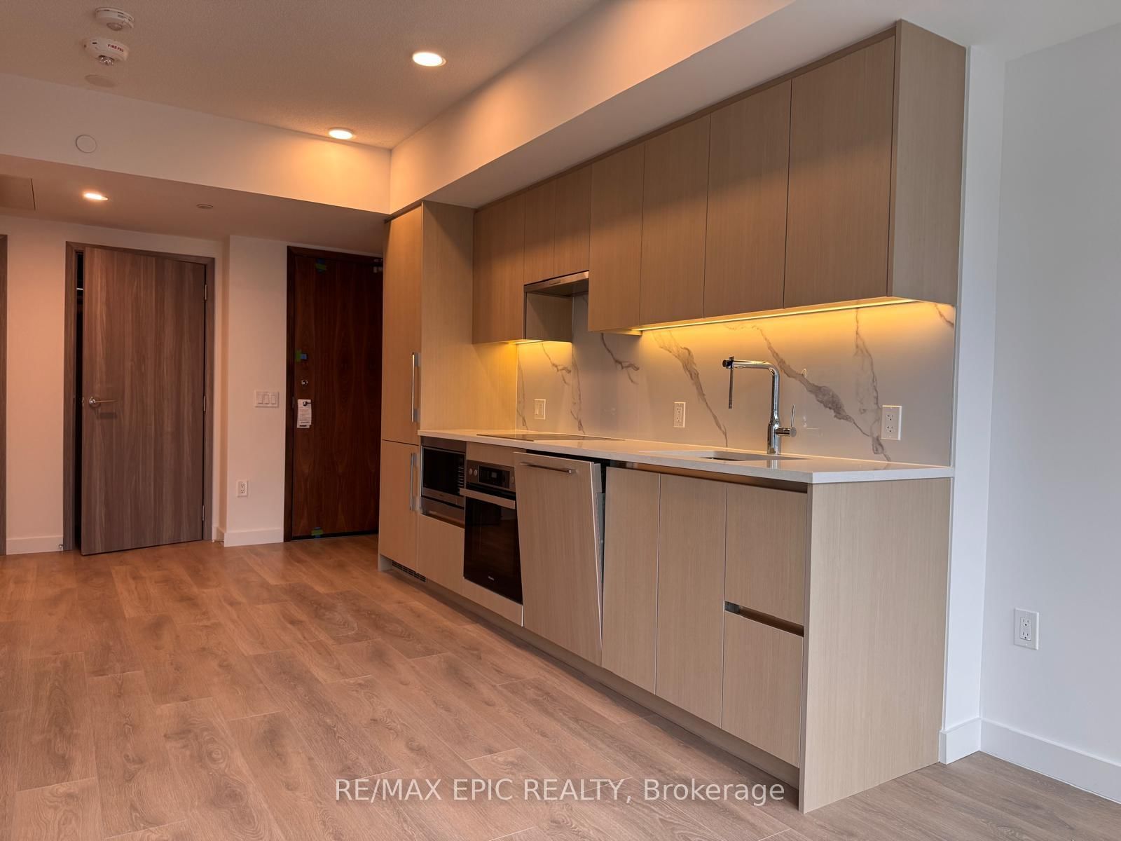 1 Concord Cityplace Way, Unit 1611 - Photo 8