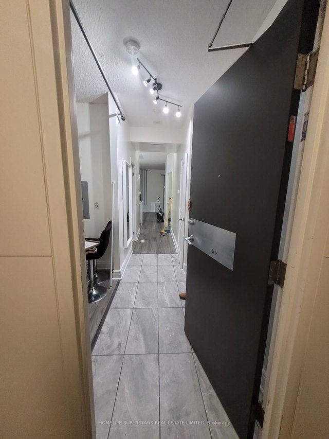 3412 - 18 Yonge Street
