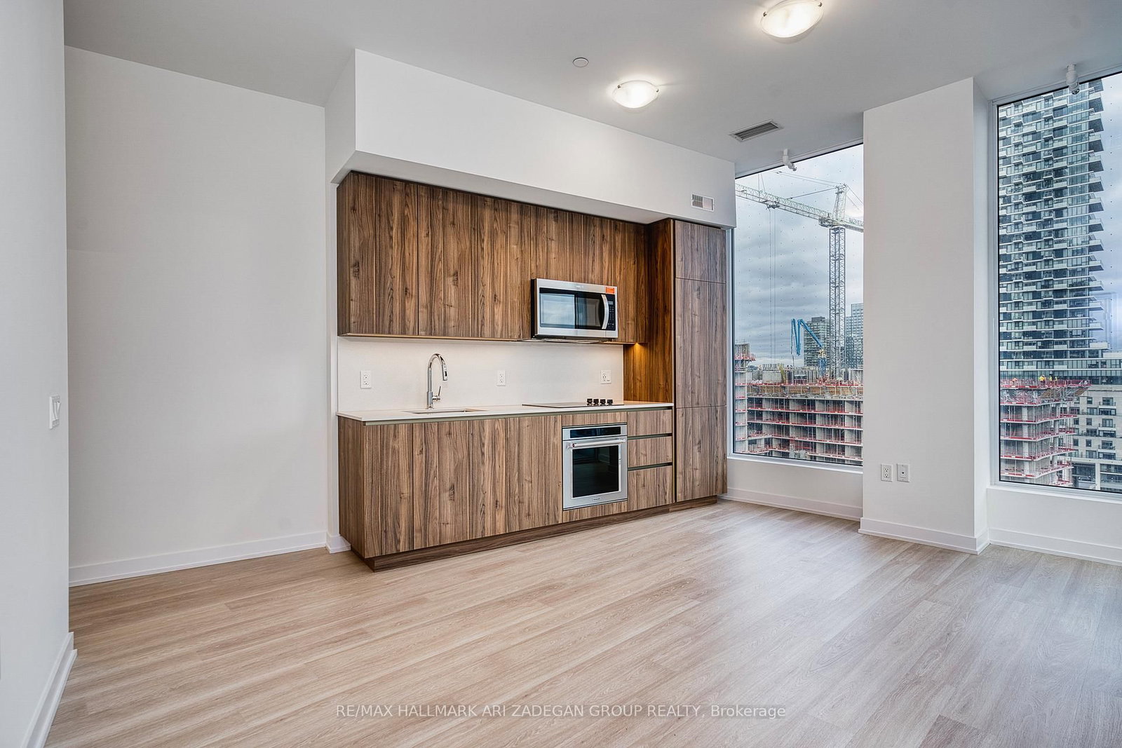 15 Richardson Street, Unit 1206 - Photo 3