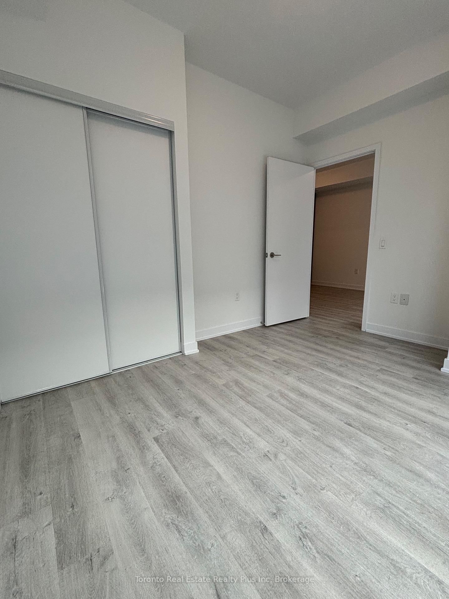 15 Richardson Street, Unit 620 - Photo 10