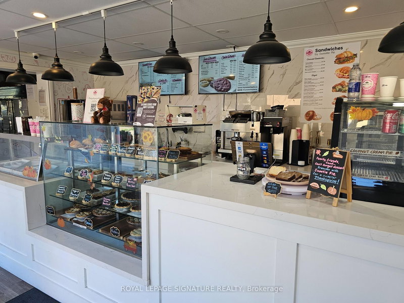 1639 Bayview Ave, Toronto, M4G 3B5 | Image 2