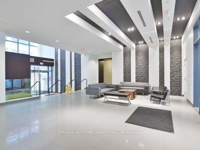 302 - 20 Bruyeres Mews, Toronto, M5V 0G8 | Image 3