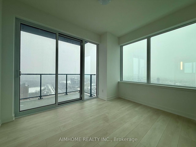 3412 - 5 Defries Street