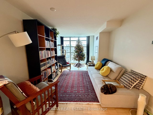 411 - 1169 Queen Street W