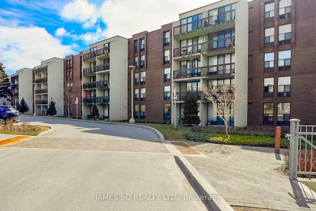 408 - 20 Fashion Roseway