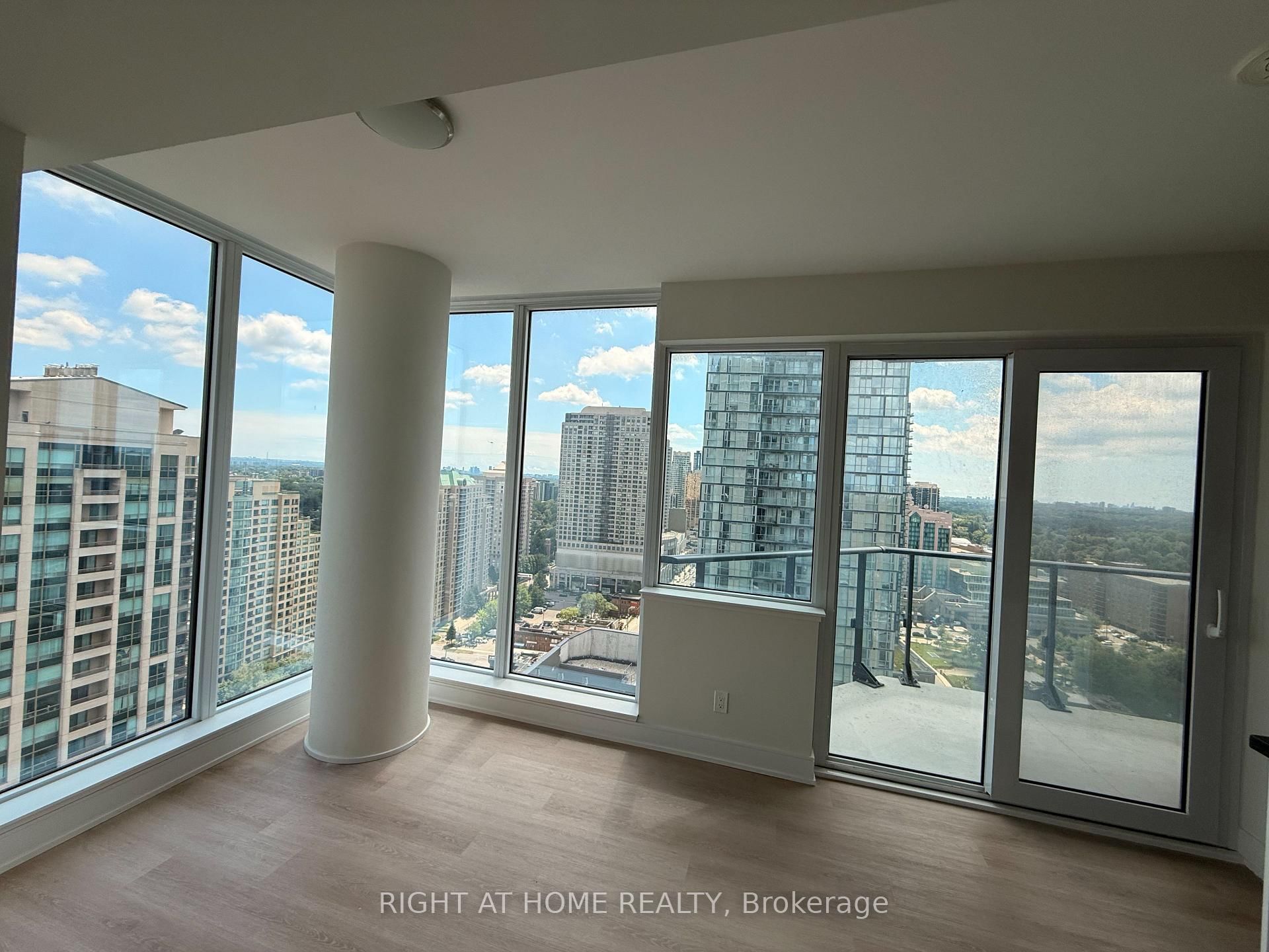 15 Ellerslie Avenue, Unit 2202