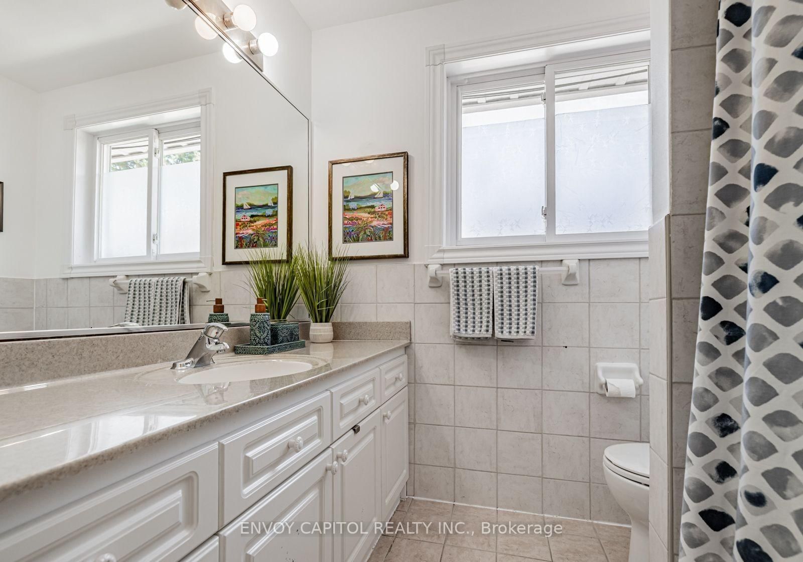 Detached House for lease at Main-6 Arrowstook Road, Toronto, Ontario, M2K 1J9 - Bayview Village - MLS: C12649000