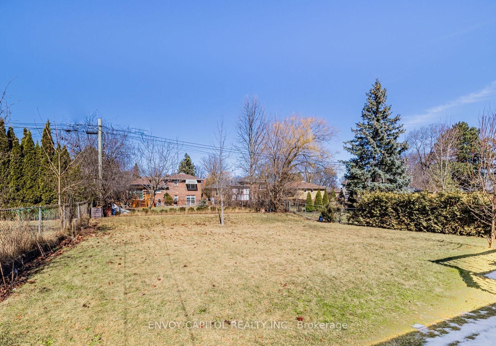 Detached House for lease at Main-6 Arrowstook Road, Toronto, Ontario, M2K 1J9 - Bayview Village - MLS: C12649000