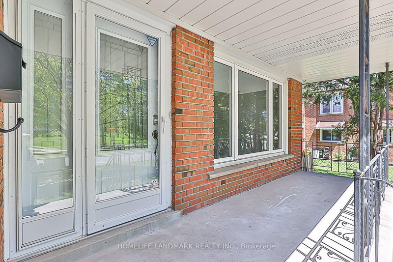 612 Van Horne Ave, Toronto, M2J 2V4 | Image 3