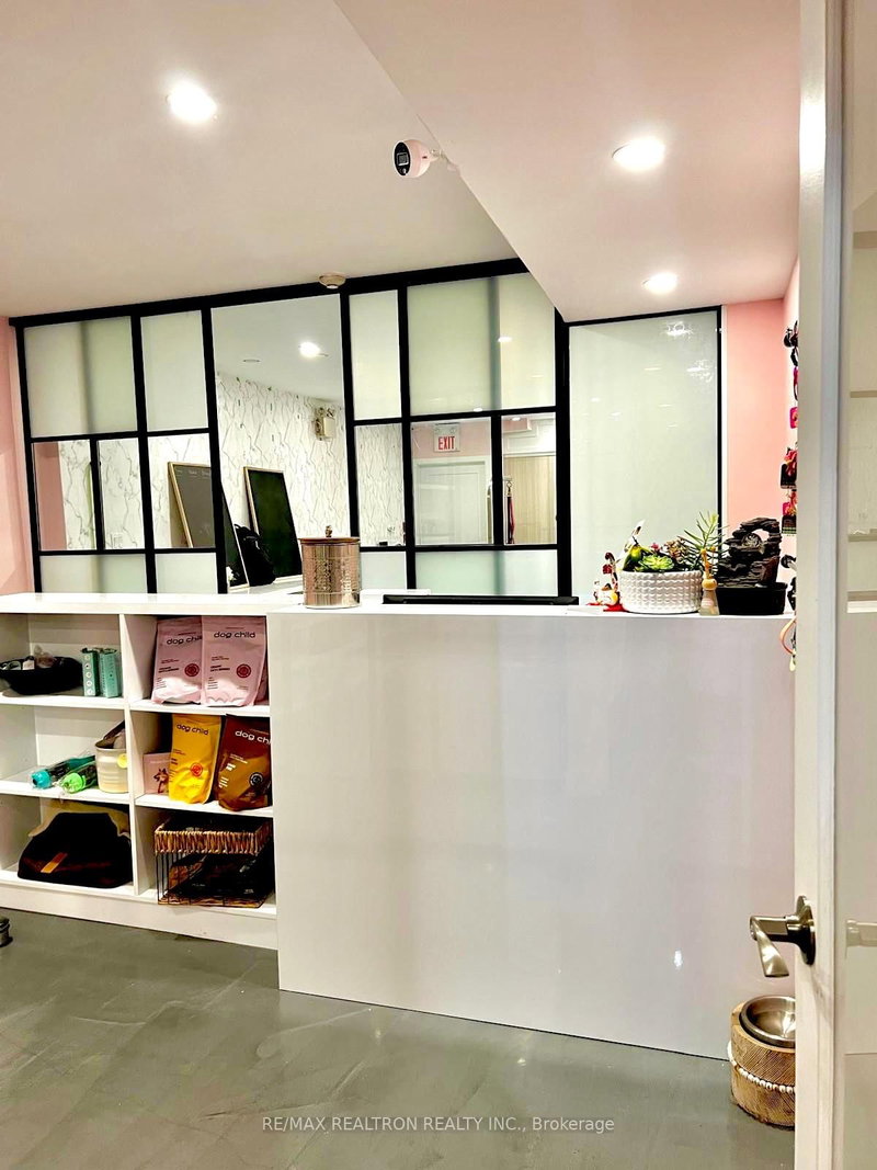 Bsmt - 642 Queen St W, Toronto, M6J 1E4 | Image 2