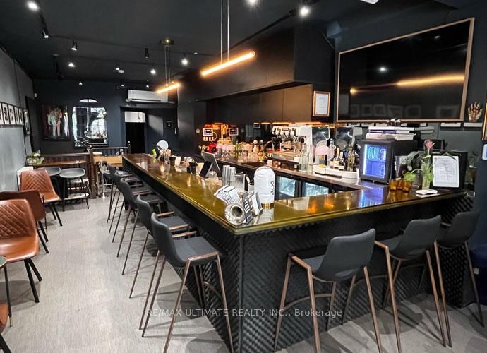 1078 Queen St W, Toronto, M6J 1H8 | Image 2